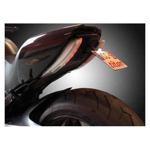 Support de plaque "haut" DIAVEL DUCATI